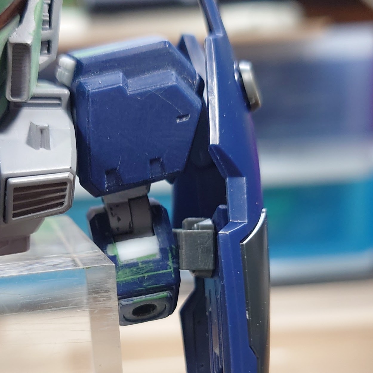 SD ジム・クゥエル 製作中