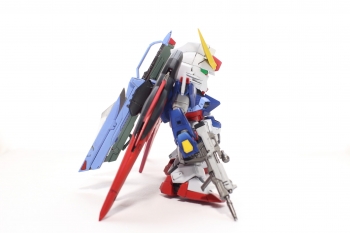 SD デスティニーガンダム(『機動戦士ガンダムSEED DESTINY』より) 完成